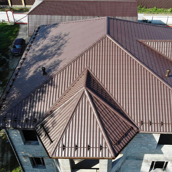 Монтаж сложной крыши и кровли в Алуште и Республике Крым